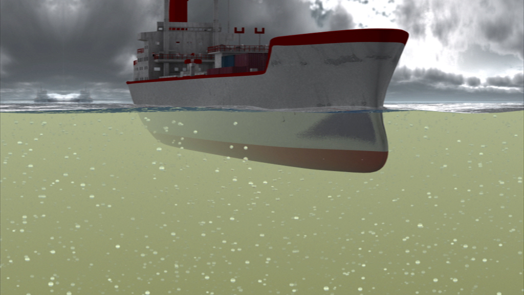 Ein Schiff fährt auf stürmischer See, mit dunklen Wolken und reflektierenden Wellen.